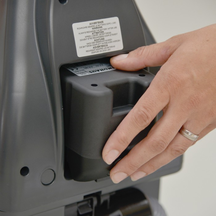 7524165 TASKI swingo 150 B Li-Ion Ультракомпактная вертикальная поломоечная машина, оснащенная литий-ионным аккумулятором