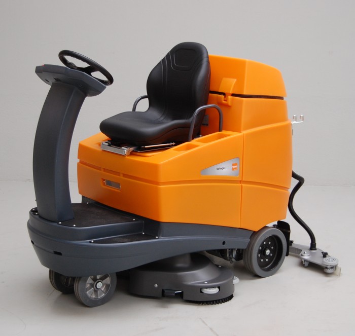 7518373 TASKI swingo 5000 Большая батарейная поломоечная машина с местом для оператора