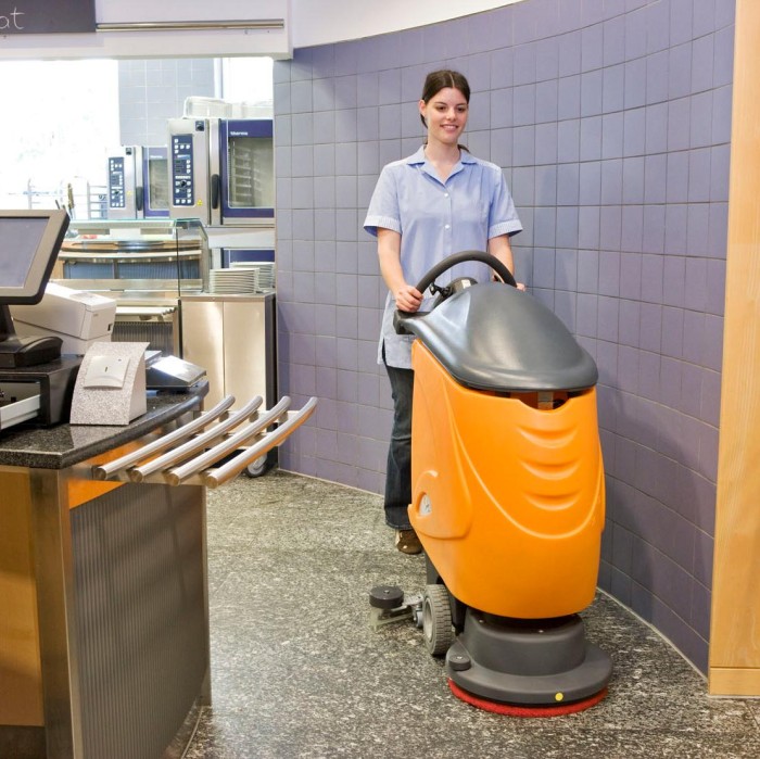 7516825 TASKI swingo 755 B Economy Батарейная поломоечная машина с дисковой щеткой