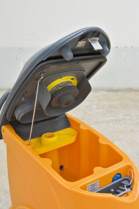 7516825 TASKI swingo 755 B Economy Батарейная поломоечная машина с дисковой щеткой