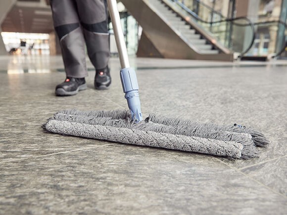 171623 Моп Сингл р-МикроТек Свеп Про Vileda Professional, 35 см, 4-цветная кодировка