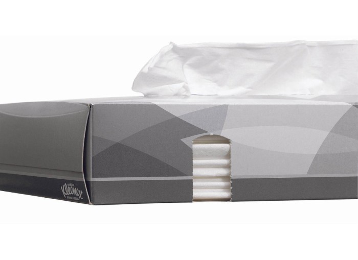 8835 Салфетки косметические для лица Kleenex, 21 кор. х 100 л, 21.5 × 18.6 см, двухслойные, белые, 30.8 г/м²