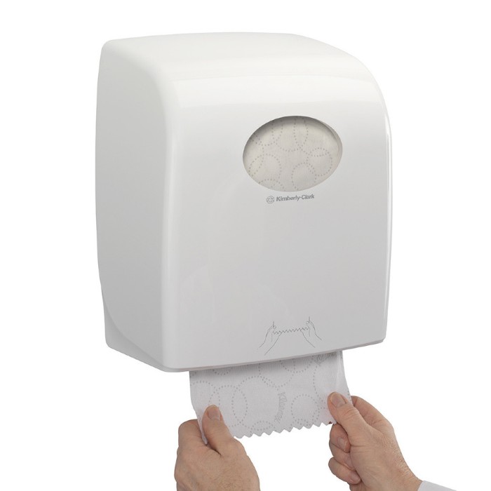 6780 Бумажные полотенца Kleenex Ultra, 6 рул. x 150 м, двухслойные, белые, 40 г/м²