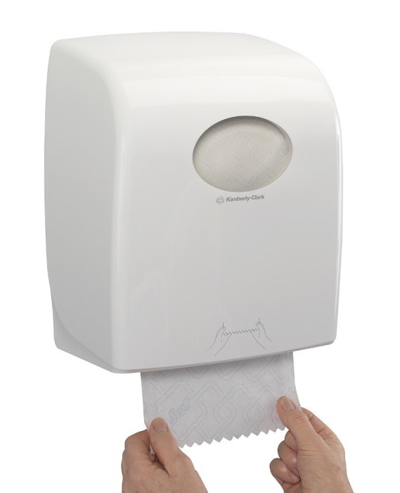 6626 Бумажные полотенца Scott Control Extra Strong, 6 рул. x 300 м, однослойные, белые, 30 г/м²