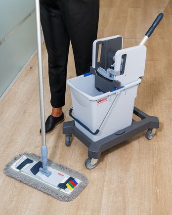 166379 Набор №5 Выгодный старт с КомбиСпид Про Vileda Professional